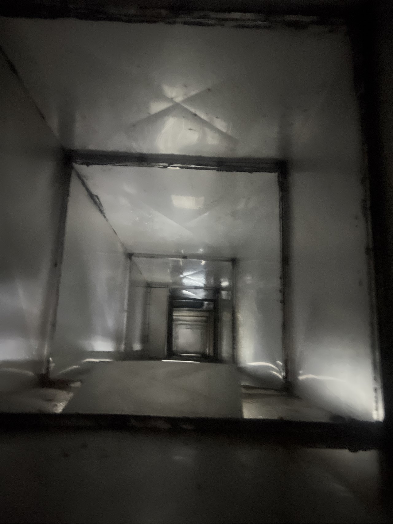 高效油烟机清洗，厨房环境更舒适，更清新 - 清洗后 - 机器人清洗高标准交付