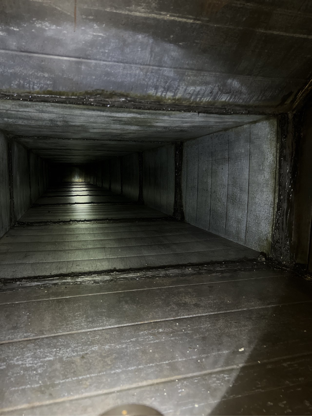 深度油烟机清洁特惠，厨房更整洁，生活因清新而更有品质，更有格调 - 清洗后 - 机器人清洗高标准交付