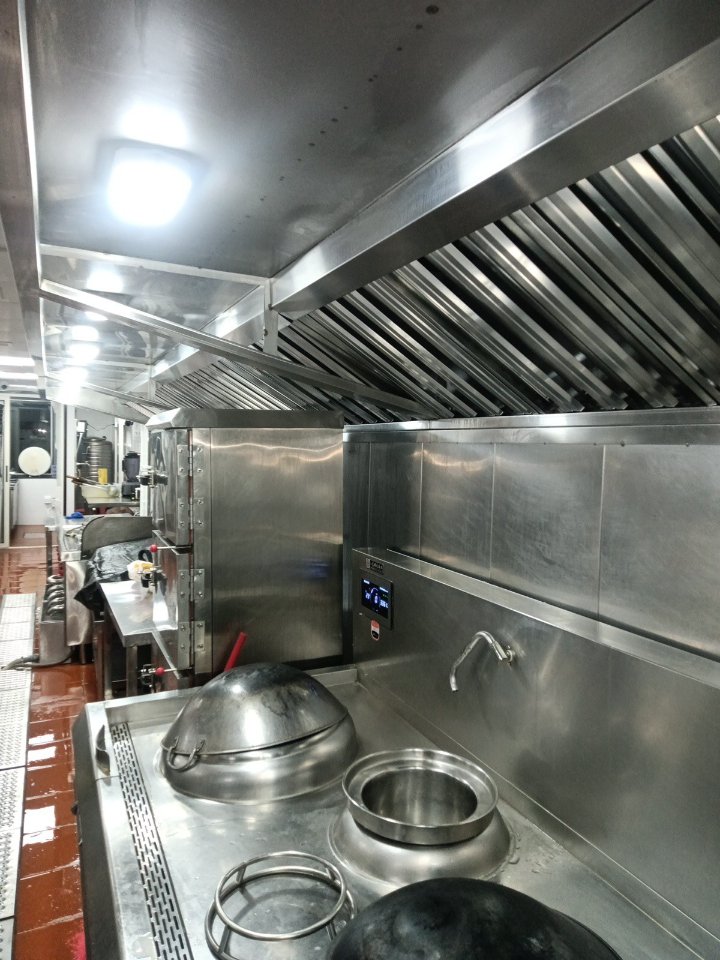 油烟机深度清洁特惠，厨房生活因清新而更加美好宁静致远 - 清洗后 - 机器人清洗高标准交付