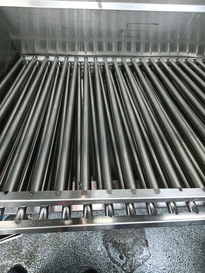 厨房油烟机全面清洗，油烟去无踪，清新常相伴，烹饪更自由 - 清洗后 - 机器人清洗高标准交付