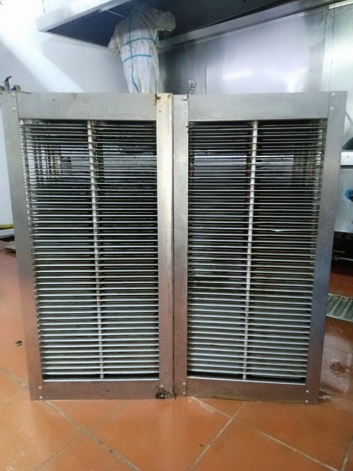 油烟机清洗+除菌，打造无菌厨房环境 - 清洗后 - 机器人清洗高标准交付