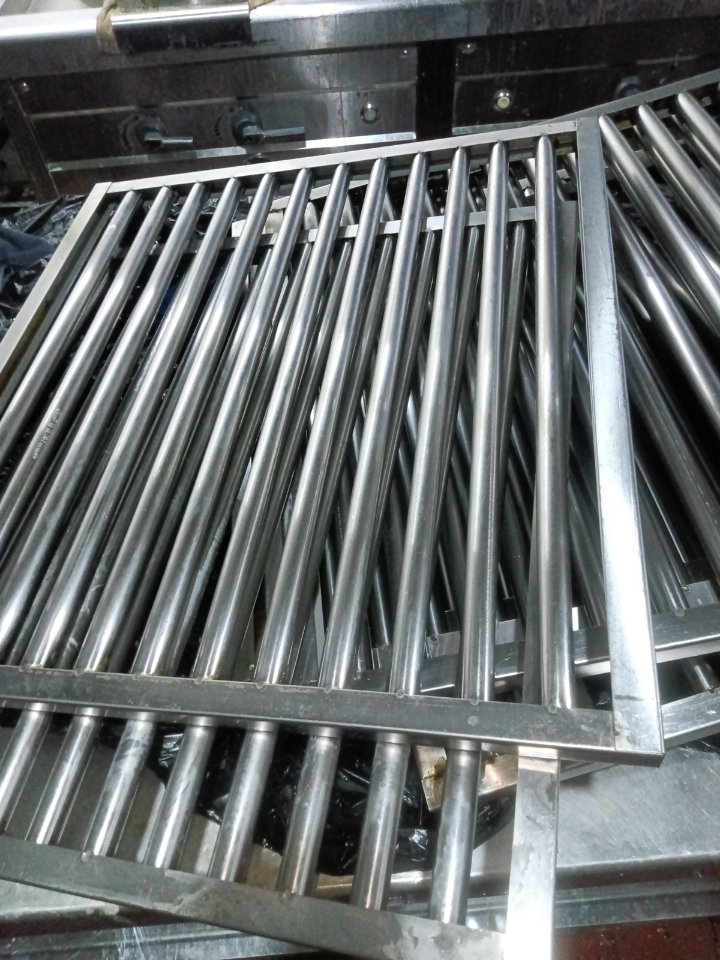 深度油烟机清洁特惠，厨房更整洁，生活因清新而更有品质，更有健康保障 - 清洗后 - 机器人清洗高标准交付