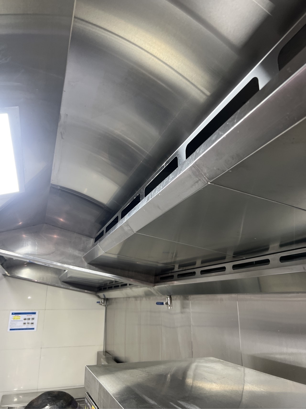 鹤壁本地油烟机清洗服务公司推荐 - 清洗后 - 机器人清洗高标准交付