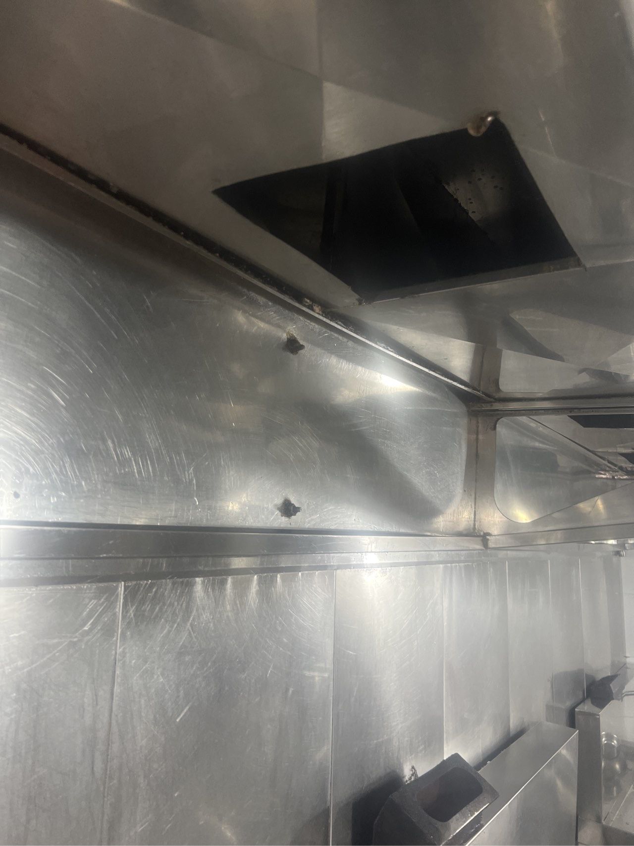 郑州专业清洗酒店油烟机 - 清洗后