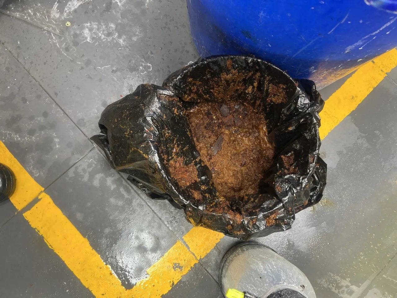 漯河本地专业油烟机清洗师傅 - 清洗后 - 机器人清洗高标准交付