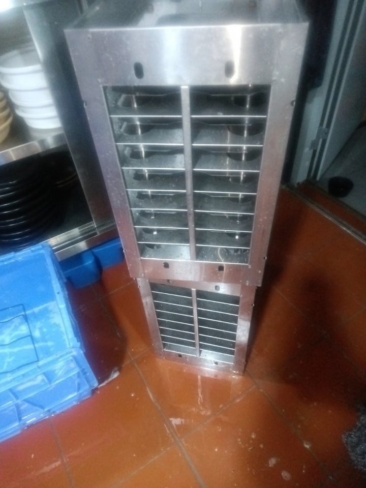 深度油烟机清洁特惠,厨房更整洁,生活因清新而更有品质 - 清洗后 - 机器人清洗高标准交付