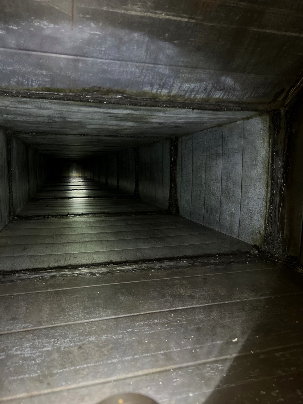 油烟机清洗专家，厨房油烟烦恼去无踪，清新烹饪更畅快 - 清洗后 - 机器人清洗高标准交付