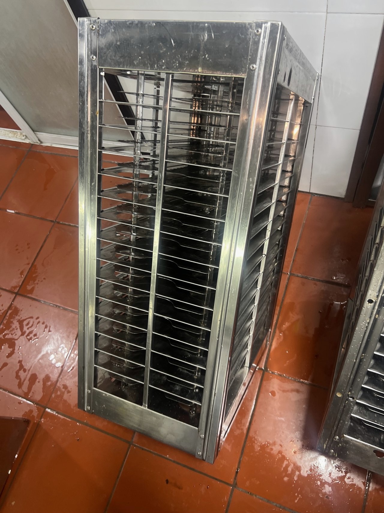 专业油烟机清洗，厨房空间再进化，清新烹饪每一天 - 清洗后 - 机器人清洗高标准交付