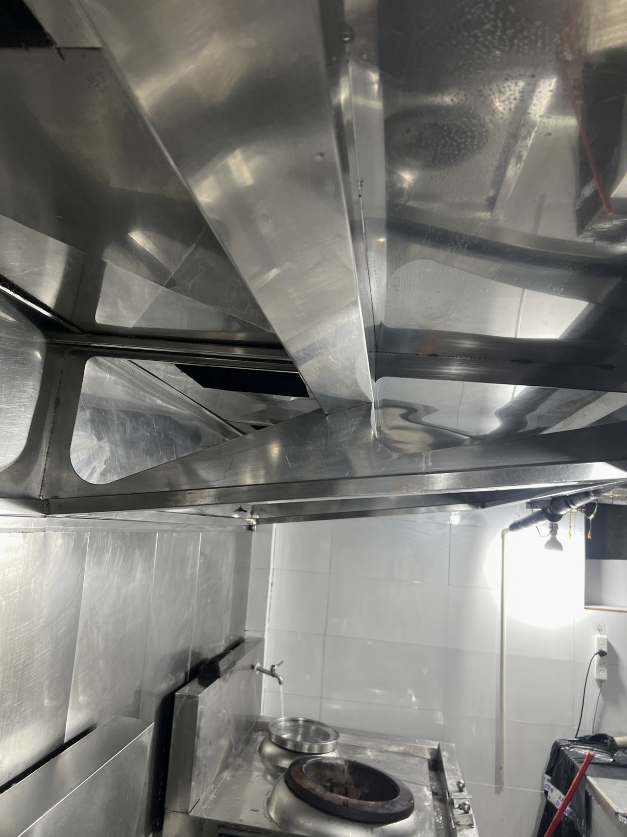 周口商业广场油烟管道清洗哪家好 - 清洗后 - 机器人清洗高标准交付