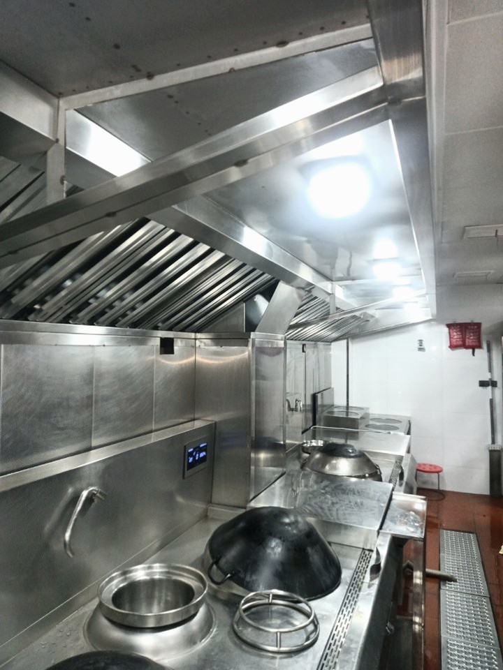 驻马店快餐店商用油烟机清洗公司推荐 - 清洗后 - 机器人清洗高标准交付