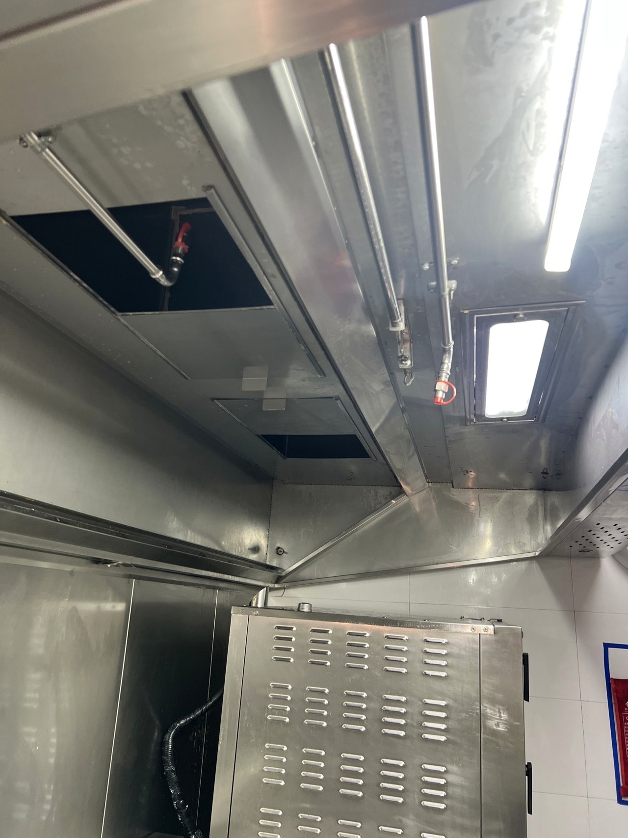 焦作火锅店运水烟罩清洗多少钱 - 清洗后 - 机器人清洗高标准交付