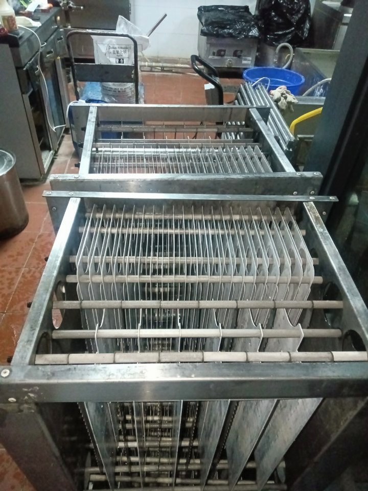 专业解读：企业食堂商用厨房清洗的重要性 - 清洗后 - 机器人清洗高标准交付