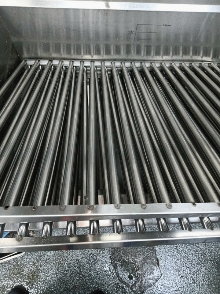 专业解读：配餐中心大型油烟机清洗安全隐患排查 - 清洗后 - 机器人清洗高标准交付