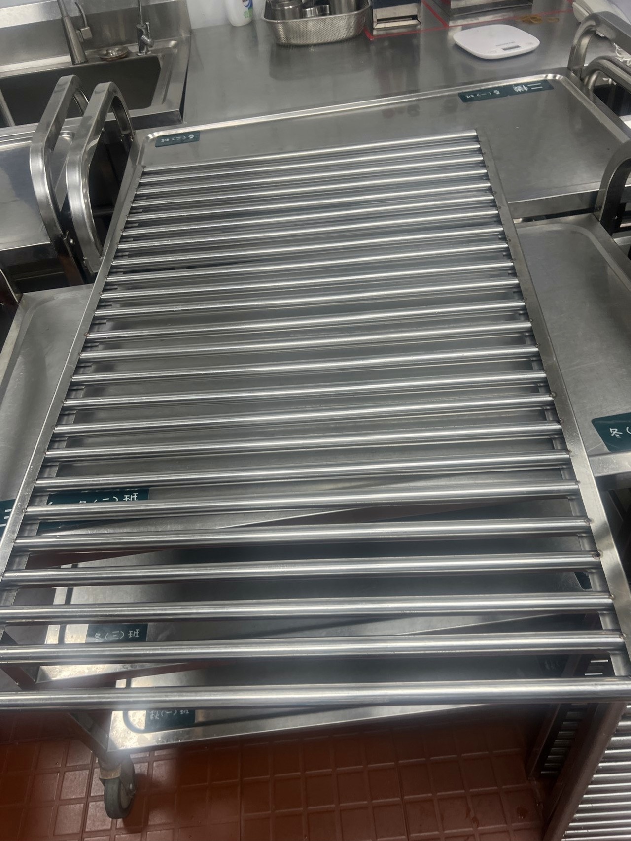 三门峡食品厂油烟净化设备清洗清洗流程 - 清洗后 - 机器人清洗高标准交付