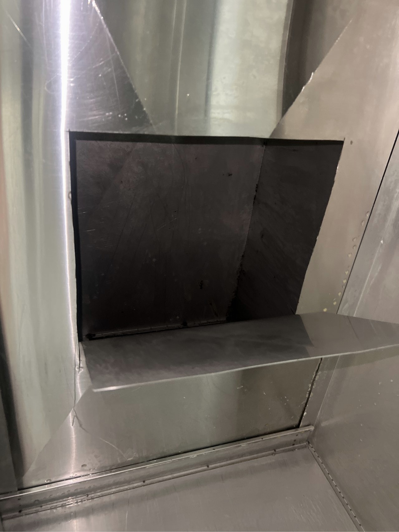 焦作中央厨房大型油烟机清洗清洗方案 - 清洗后 - 机器人清洗高标准交付