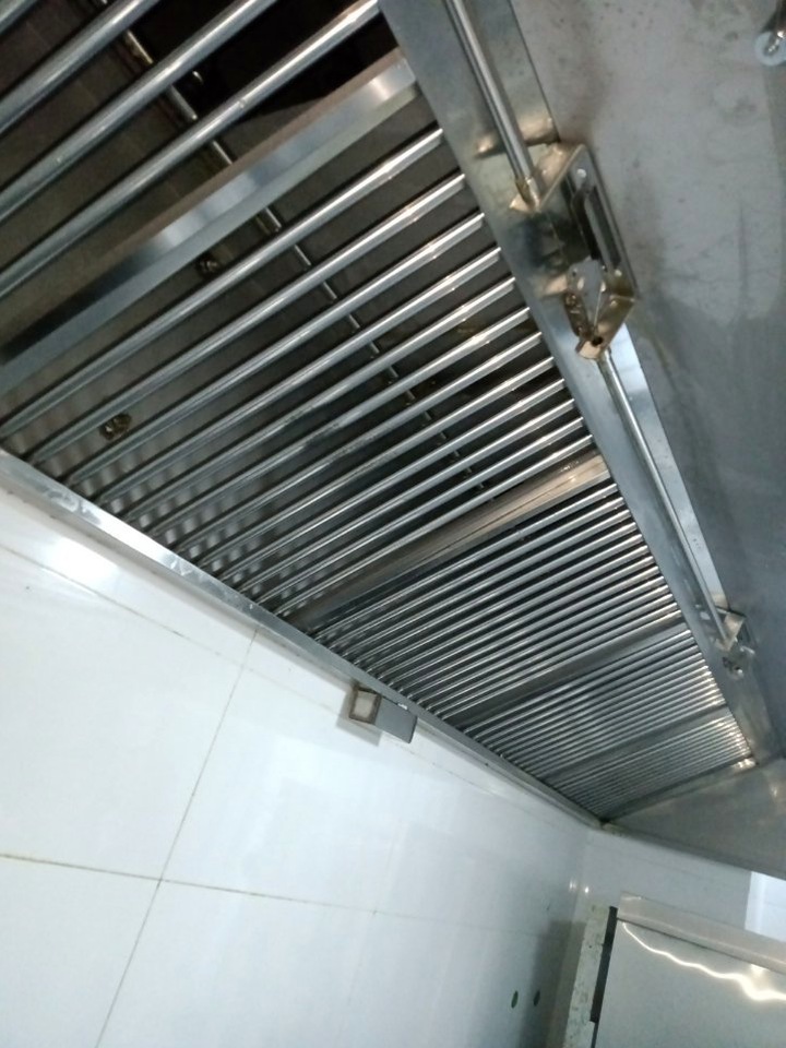 驻马店火锅店油烟机清洗怎么收费 - 清洗后 - 机器人清洗高标准交付