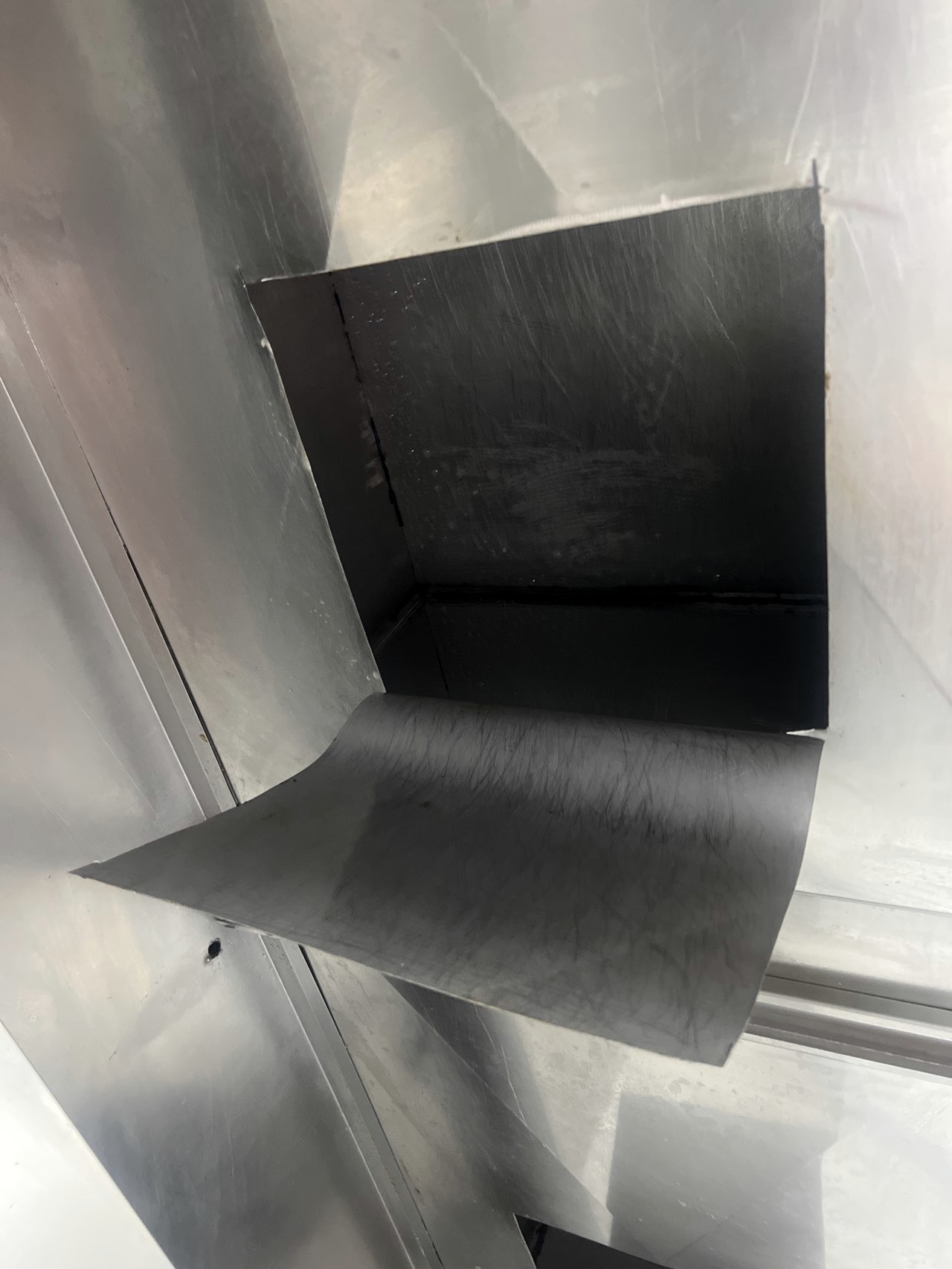 安阳连锁餐饮集烟罩清洗清洗方案 - 清洗后 - 机器人清洗高标准交付