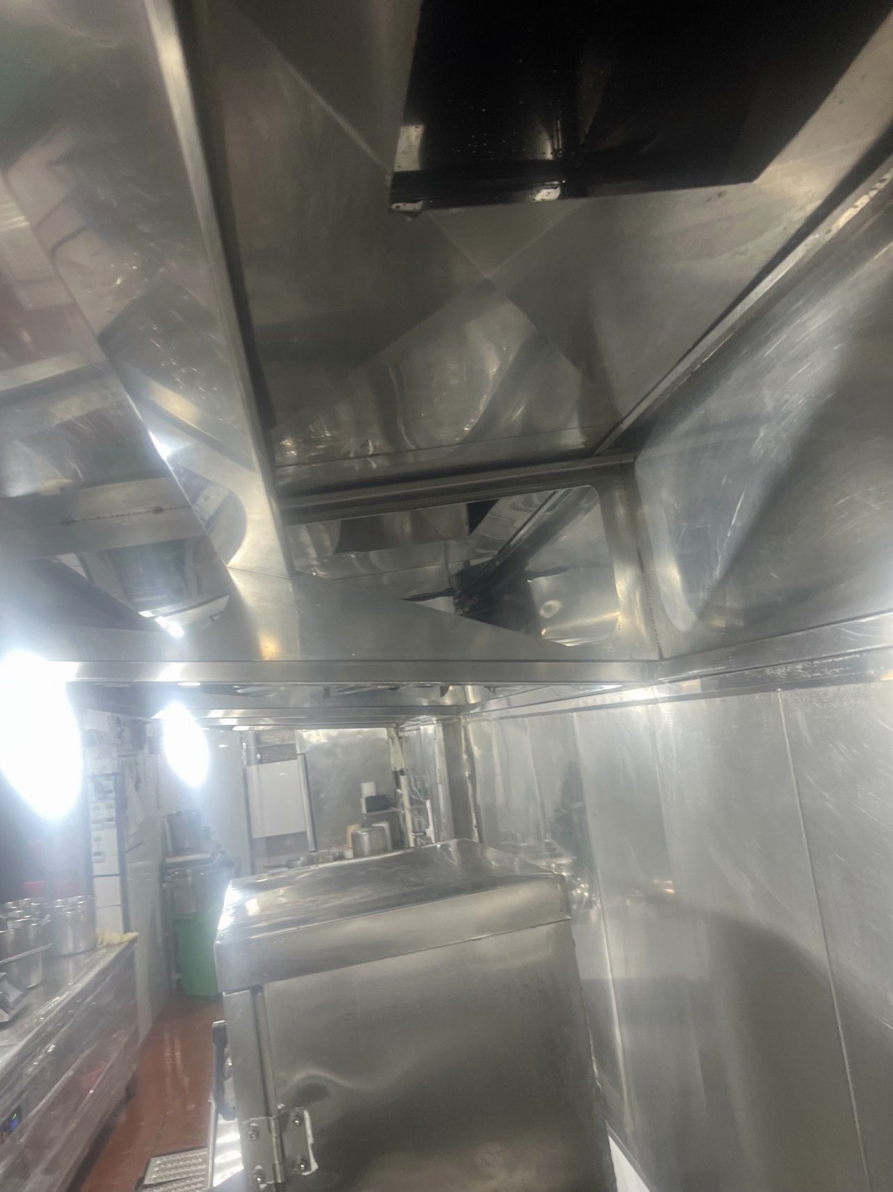 许昌商用油烟机清洗收费 - 清洗后 - 机器人清洗高标准交付