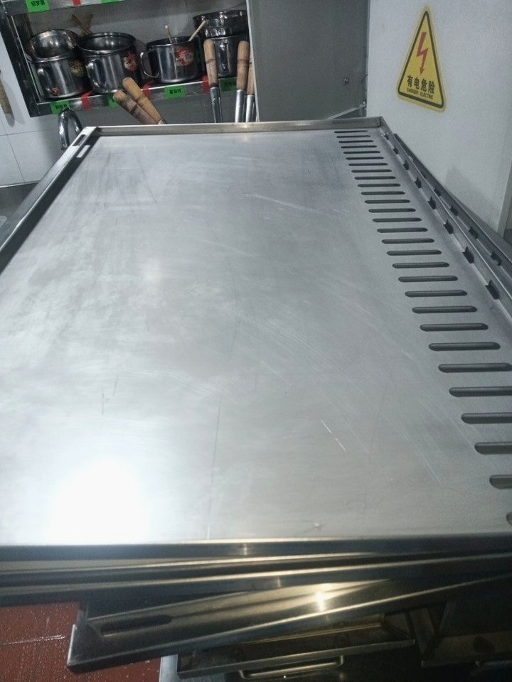 郑州中牟县商场餐饮店铺排烟管道消防验收标准 - 清洗后 - 机器人清洗高标准交付