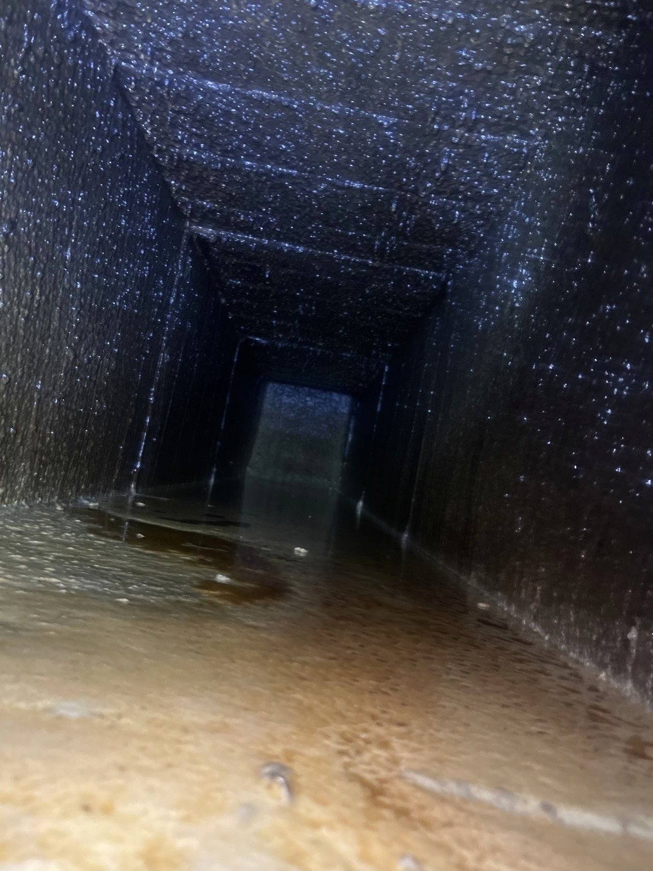 郑州配餐中心商用厨房清洗清洗流程 - 清洗前 - 郑州天得一国家一级资质团队作业实拍