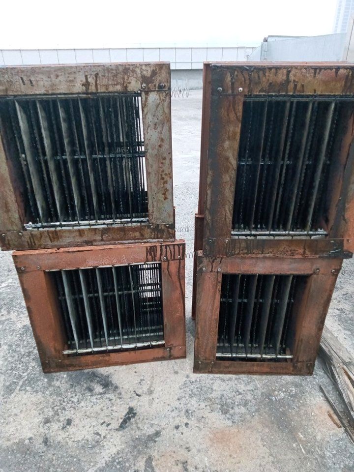 洛阳餐饮业油烟管道火灾原因 - 清洗前 - 郑州天得一国家一级资质团队作业实拍