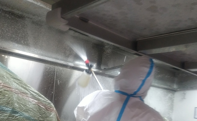 油烟机清洗特惠季，厨房空气更清新，烹饪时光因明亮更美好自由